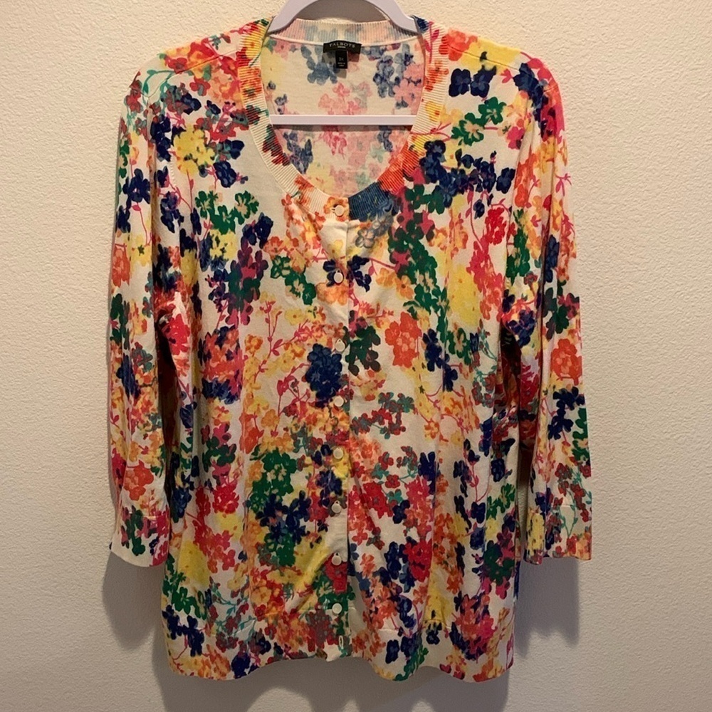 Talbots Womens Sweater in Multi Floral Color Print. Buttons have pearl tone. 3X.